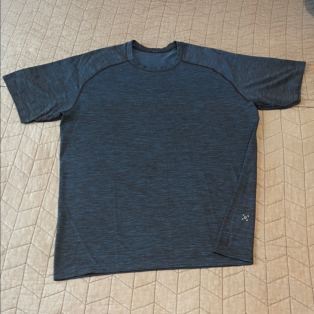lululemon athletica Charcoal Short Sleeve Tee